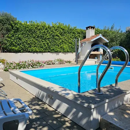 Apartment In Tribunj With Sea View, Balcony, Air Conditioning, W-lan 5034-2 *