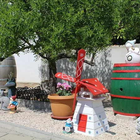 In Tribunj With Sea View, Balcony, Air Conditioning, W-lan 5034-2 Tribalj