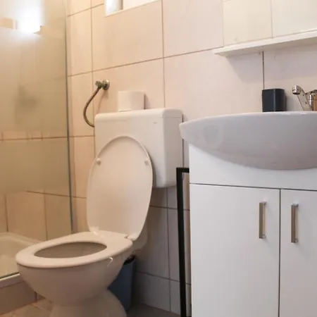 Apartment In Tribunj With Sea View, Balcony, Air Conditioning, W-lan 5034-2 Tribunj (Sibenik-Knin)