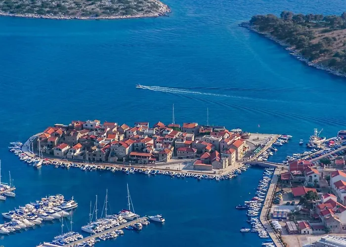 Appartement In Tribunj With Sea View, Balcony, Air Conditioning, W-lan 5034-2 *